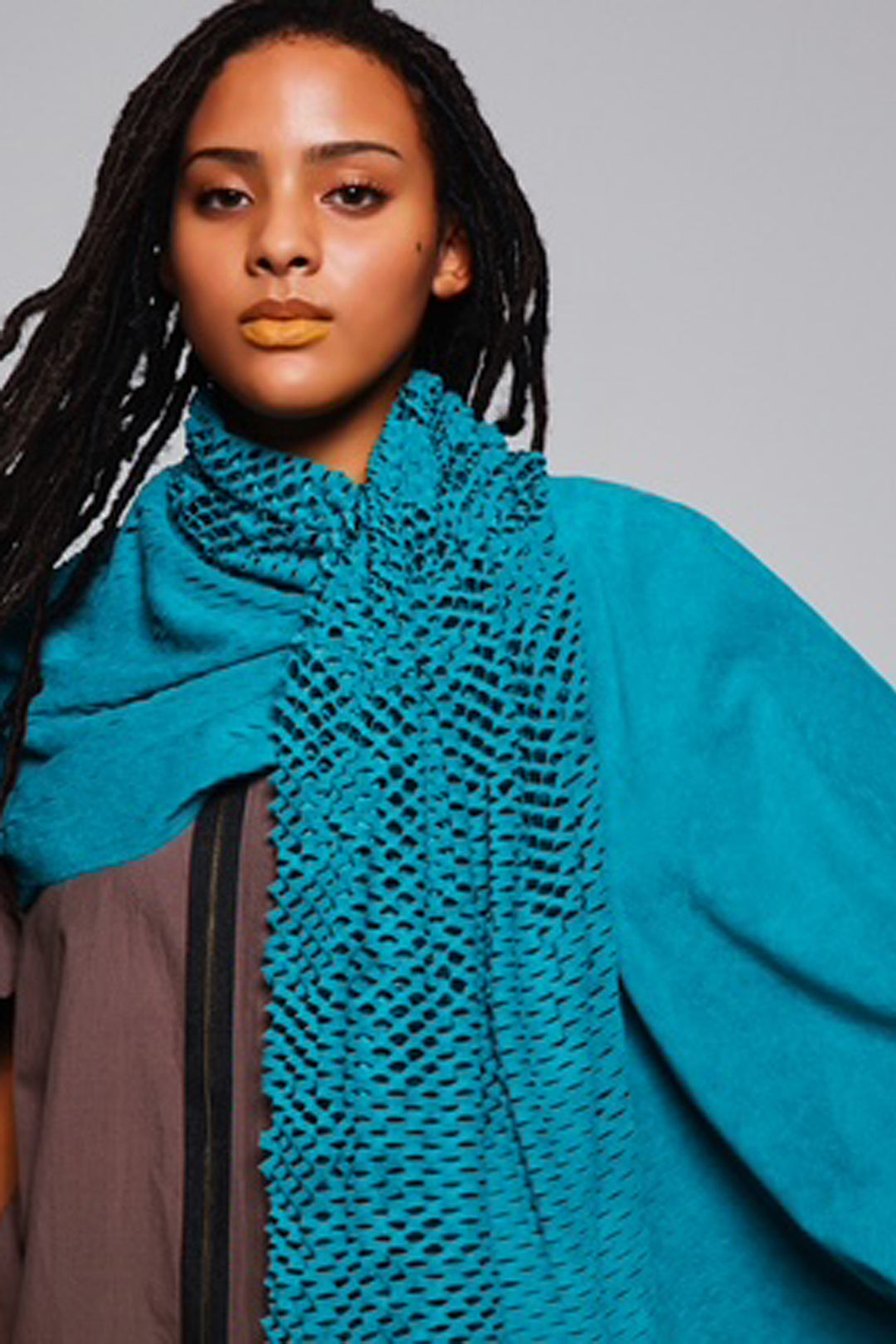 PLAIN CORNICE STOLE［Ultrasuede®］LX