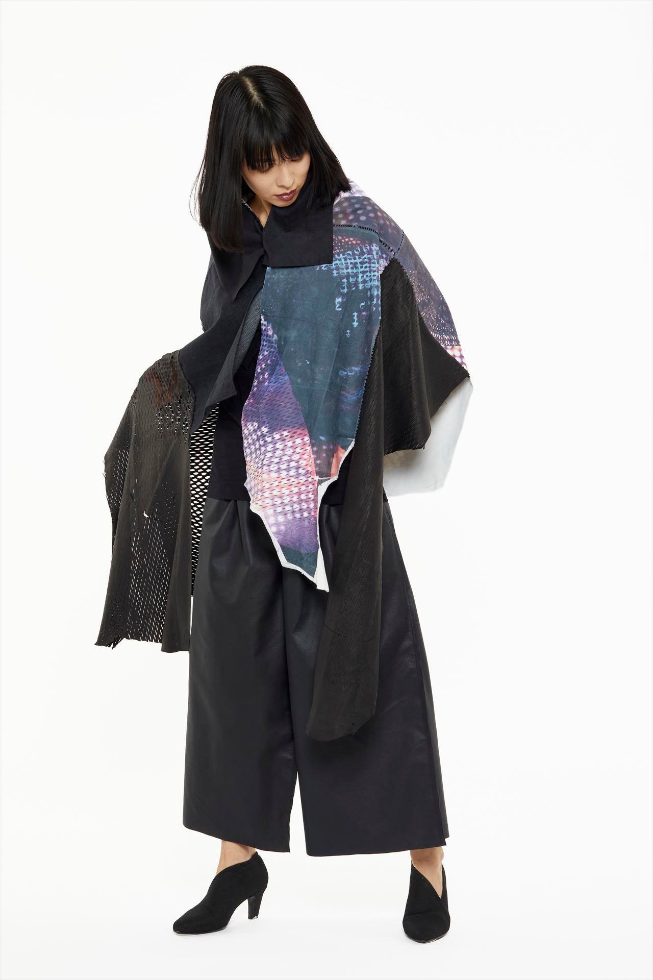 HYBRID PONCHO［LEATHER］