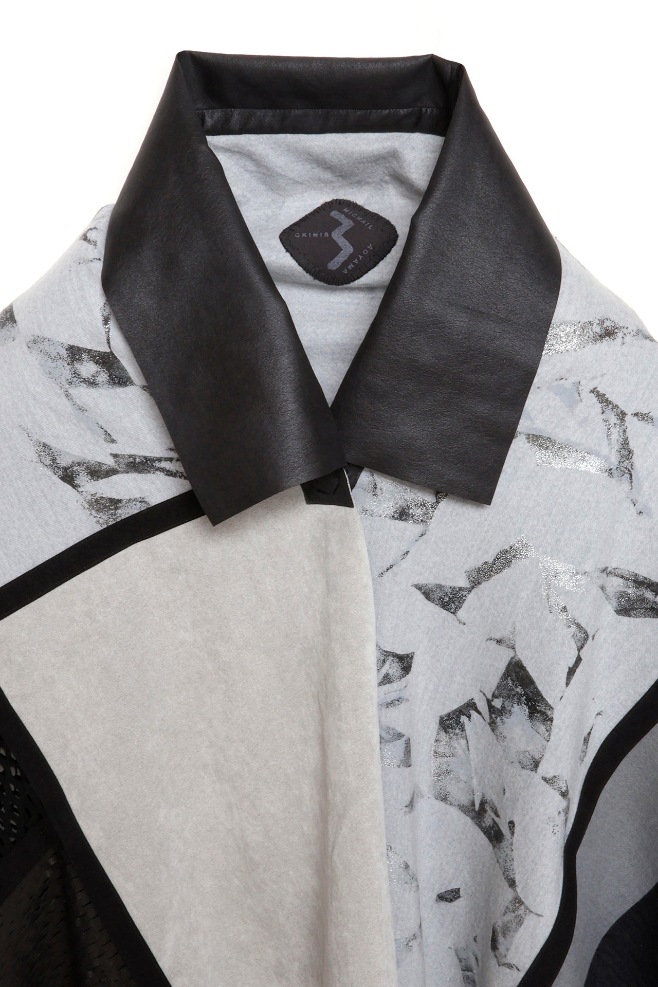 HYBRID PONCHO［WOOL × Ultrasuede® LX］