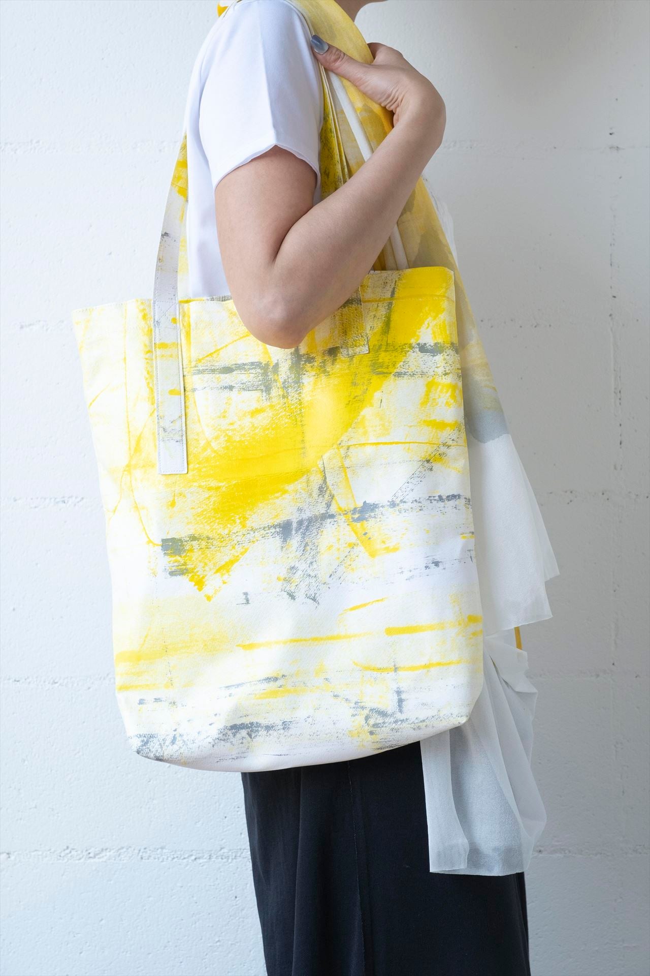 TOKYO LEATHER TOTE BAG
