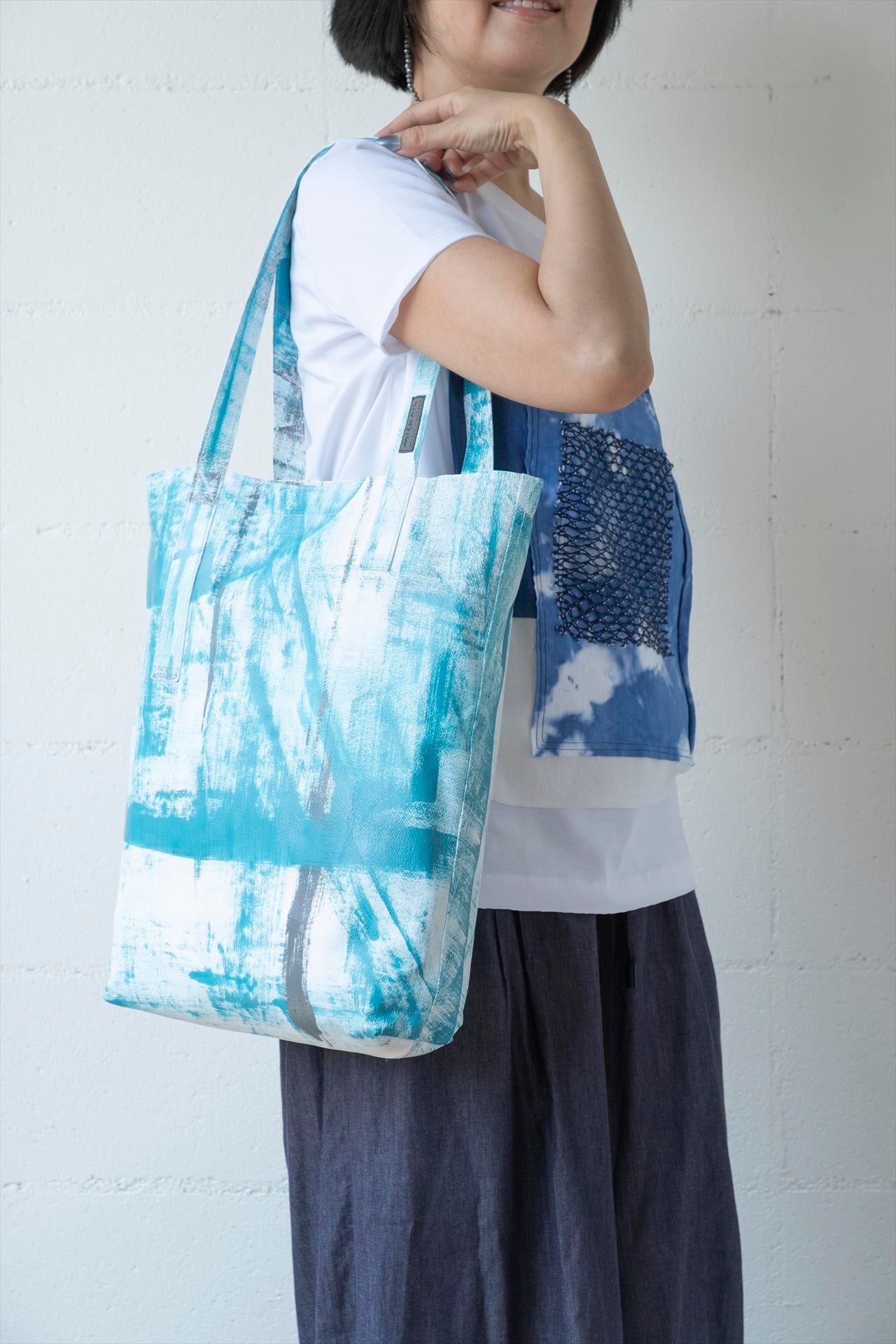TOKYO LEATHER TOTE BAG