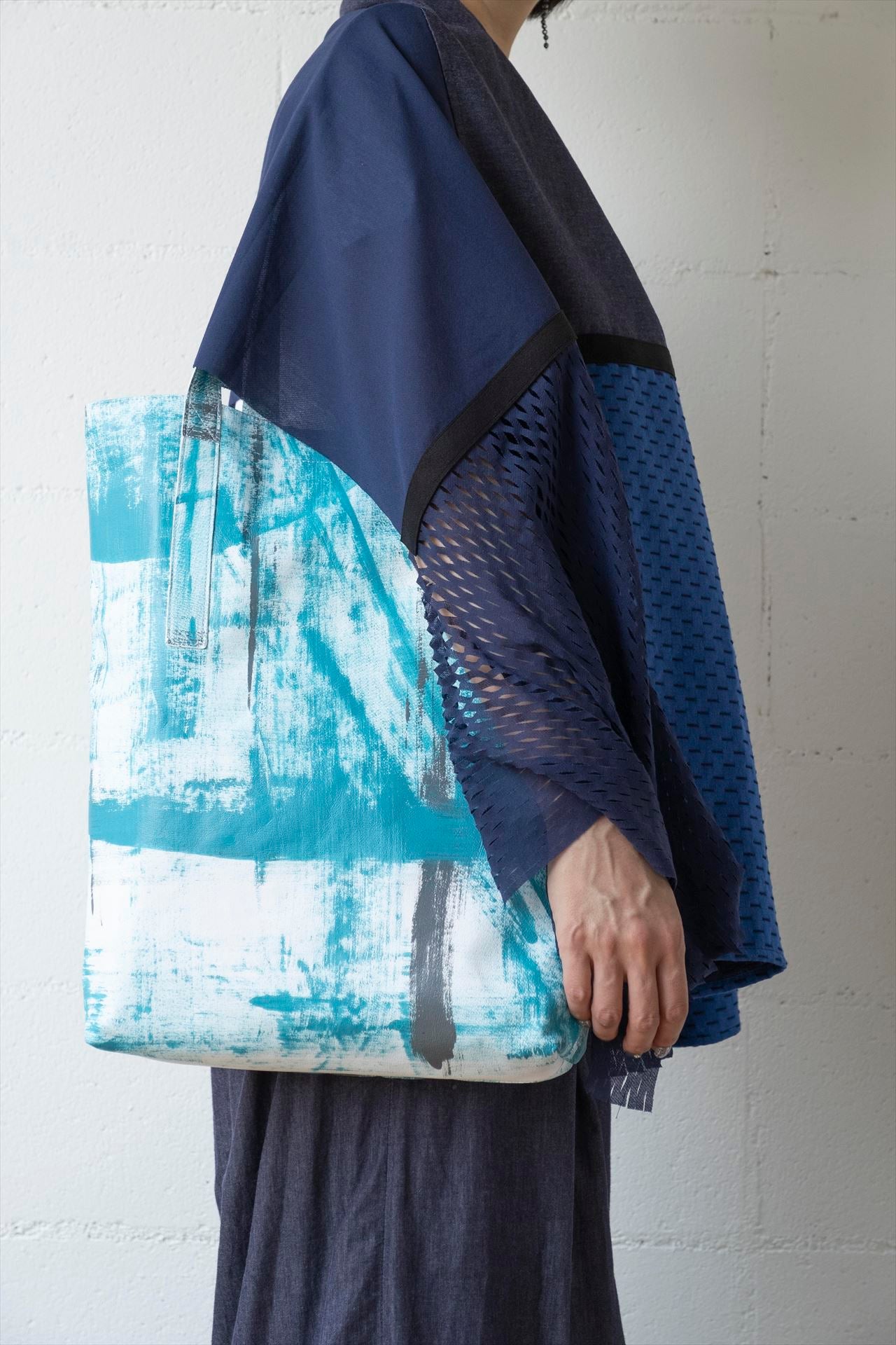 TOKYO LEATHER TOTE BAG