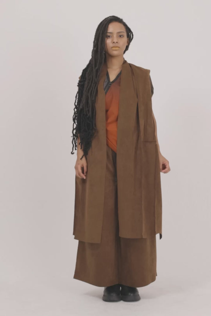 GILLET［Ultrasuede®］LX